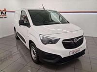 Second-hand Vauxhall Combo 100 kW (136 CP) 2022 Alb Monovolum