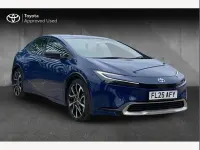 Used Toyota Prius 223 HP (164 kW) 2025 Blue Hatchback