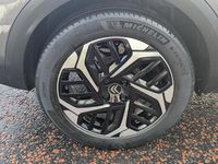 Używany Citroën C4 PureTech 127 KM (93 kW) 2022 Szary Hatchback