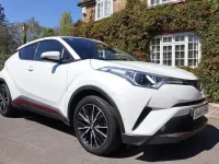 Used Toyota C-HR 116 HP (85 kW) 2018 White SUV