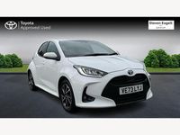 Used Toyota Yaris Hybrid Design 2024 White Hatchback