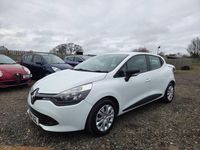 Used Renault Clio IV Expression 2014 White Hatchback