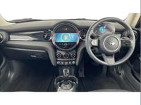 Begagnad Mini Cooper Classic 136 HK (100 kW) 2022 Silver Halvkombi