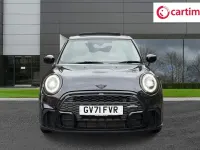 Usado Mini Cooper Hatch 136 CV (100 kW) 2022 Negro Utilitario