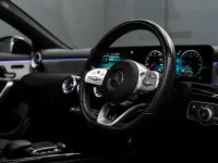 Begagnad Mercedes CLA250 AMG Line Premium Plus 2023 Grå Sedan