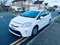 Used Toyota Prius 122 HP (89 kW) 2016 White Hatchback
