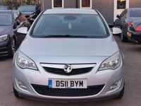 used Vauxhall Astra 1.6i 16V SE 5dr Auto