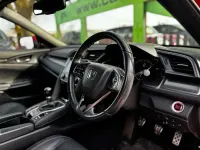 Used Honda Civic EX 129 HP (94 kW) 2018 Red Hatchback