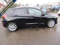 Usado Ford Fiesta Titanium 100 HP (73 kW) 2018 Preto Citadino