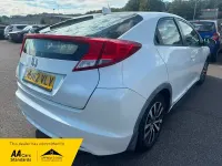 Used Honda Civic ES 150 HP (110 kW) 2012 White Hatchback
