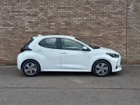 Used Toyota Yaris 116 HP (85 kW) 2024 White Hatchback