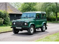 Used Land Rover Defender 120 HP (88 kW) 2005 Green Estate