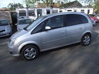 Second-hand Vauxhall Meriva 104 CP (76 kW) 2007 Argintiu Monovolum
