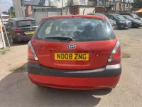 Used Kia Rio 97 HP (71 kW) 2008 Red Hatchback