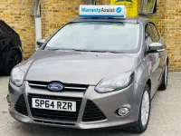 Usado Ford Focus Titanium 125 HP (91 kW) 2014 Castanho Citadino
