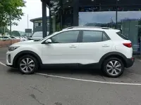 Used Kia Stonic 99 HP (72 kW) 2022 White SUV