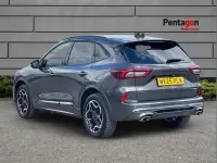 Usado Ford Kuga ST-Line X 239 CV (175 kW) 2025 Gris SUV
