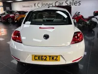 Used VW Beetle Design 105 HP (77 kW) 2012 White Hatchback