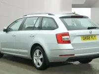 Begagnad Skoda Octavia SE 2018 Silver Kombi