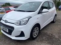 Used Hyundai i10 SE 66 HP (48 kW) 2018 White Hatchback