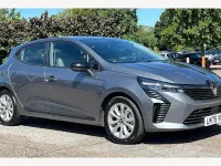 Used Renault Clio Evolution 143 HP (105 kW) 2025 Metallic  shadow grey  Hatchback