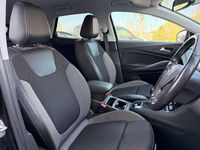 Used Vauxhall Grandland X Sport 128 HP (94 kW) 2019 Black SUV