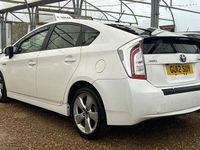 Used Toyota Prius T4 2012 White Hatchback