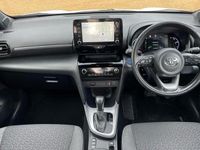 Used Toyota Yaris Hybrid Design 114 HP (83 kW) 2023 Blue