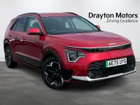 Used Kia e-Niro 147 kW (201 HP) 2025 Red SUV