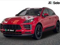 Used Porsche Macan 241 HP (177 kW) 2018 Red SUV