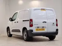 Used Citroën Berlingo 100 HP (73 kW) 2024 White MPV