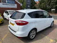 Used Ford C-MAX Zetec 125 HP (91 kW) 2013 White MPV