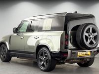 Usado Land Rover Defender SE Dynamic 404 HP (297 kW) 2023 SUV