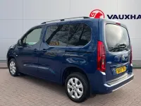 Second-hand Vauxhall Combo 102 CP (75 kW) 2020 Albastru Monovolum