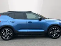 Usado Volvo XC40 190 HP (139 kW) 2018 Azul SUV