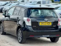 Used Toyota Verso 2013 Black MPV