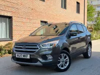 Begagnad Ford Kuga Titanium 182 HK (133 kW) 2017 Grå SUV