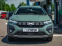 Used Dacia Jogger Extreme 110 HP (80 kW) 2023 Green MPV