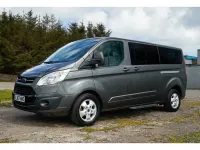 Usado Ford Tourneo Custom Titanium 2017 Gris Van