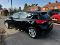 Używany Ford Focus Titanium 120 KM (88 kW) 2018 Czarny Hatchback