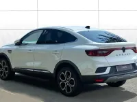 Used Renault Arkana Version S 143 HP (105 kW) 2022 White SUV