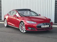 Used Tesla Model S 339 kW (462 HP) 2015 Red Hatchback