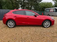 Used Mazda 3 Inclusive 2017 Red Hatchback