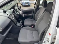 Used Suzuki Splash 68 HP (50 kW) 2012 White Hatchback