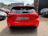 Used Ford Focus ST-Line X 125 HP (91 kW) 2019 Red Hatchback