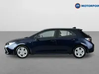 Used Toyota Corolla 122 HP (89 kW) 2022 Blue Hatchback