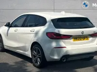Used BMW 118 Sport Line 136 HP (100 kW) 2022 Alpine white Hatchback