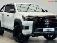 Used Toyota HiLux 204 HP (150 kW) 2022 White Pickup