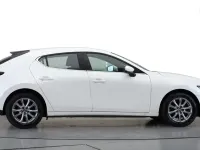 Used Mazda 3 Luxury 2019 White Hatchback