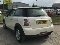Used Mini ONE Hatch 98 HP (72 kW) 2011 White Hatchback